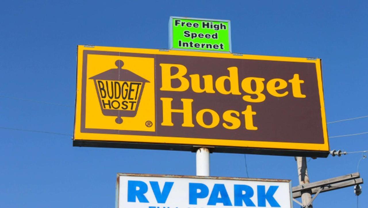 Golden Wheat Budget Host Inn Junction City Bagian luar foto