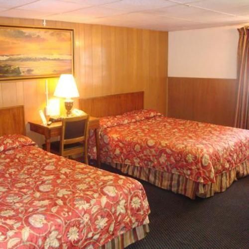 Golden Wheat Budget Host Inn Junction City Bagian luar foto